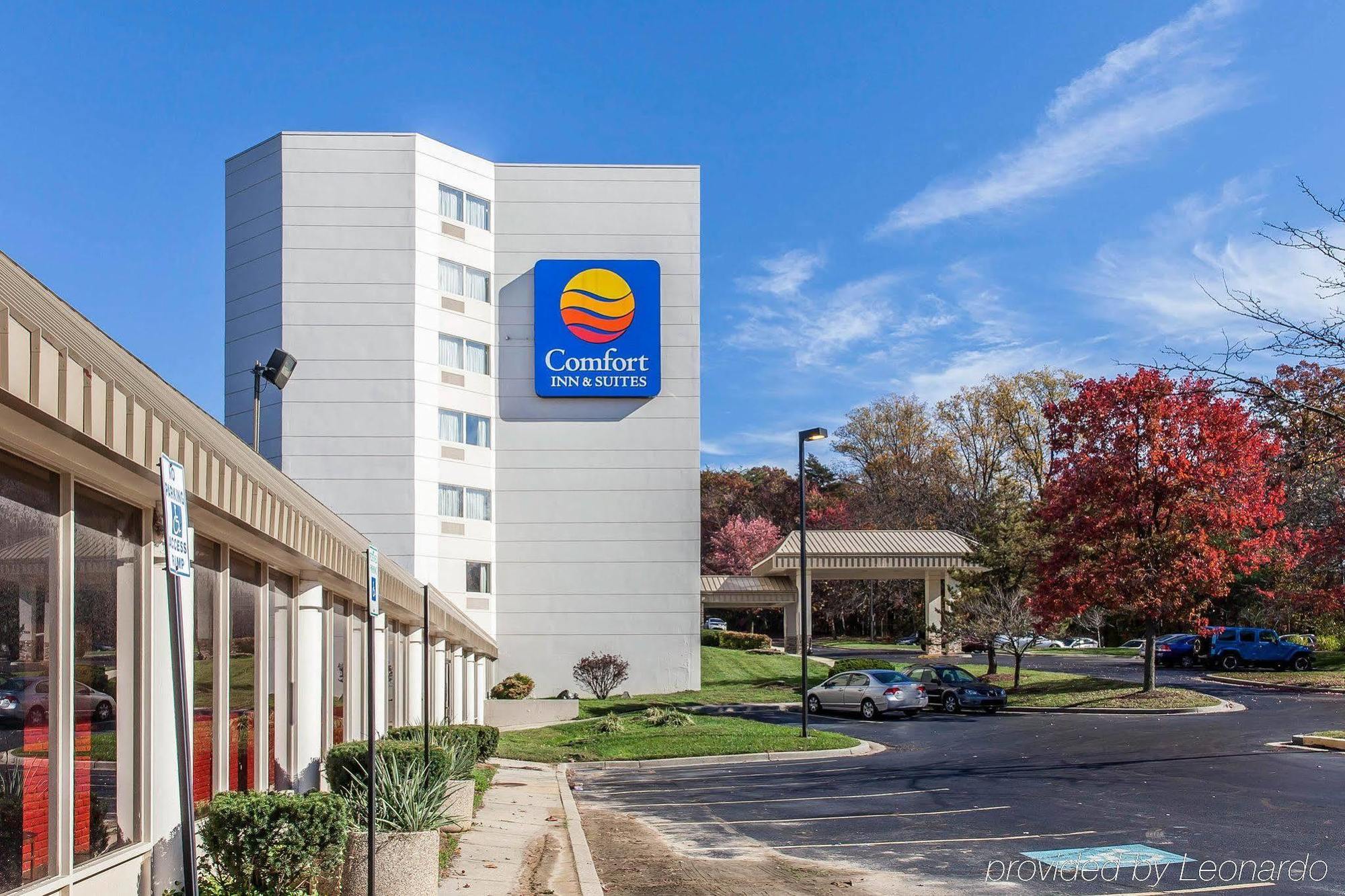 Clarion Hotel & Suites BWI Airport North Brooklyn Park Exterior foto